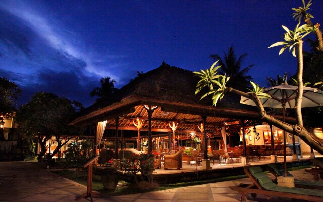 Puri Bagus Lovina Hotel