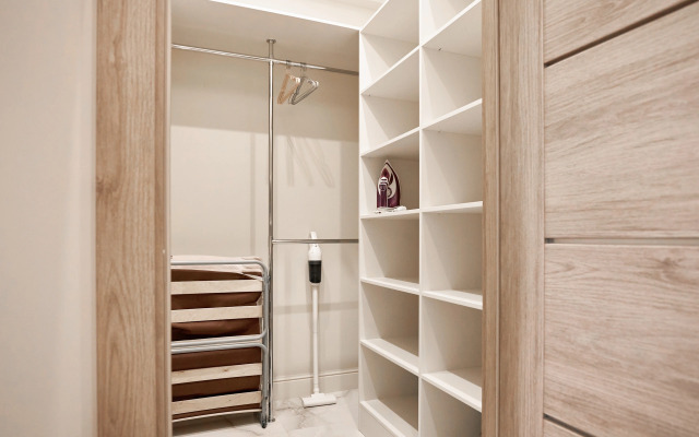 Апартаменты Фестивальный Lamare с Балконом и Видом на Парк Дендрарий