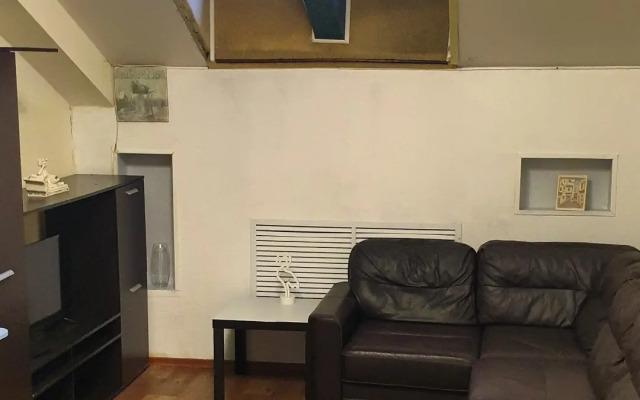 Na Latypova 34 Flat