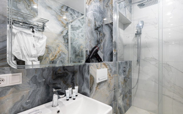 Апартаменты Red Apartments Светлана Парк Жаклин