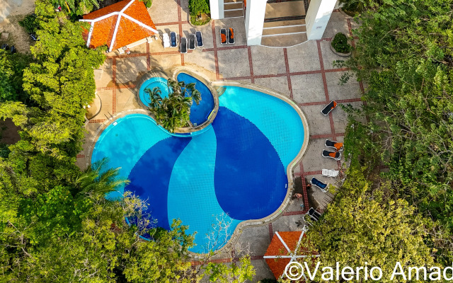 Апартаменты OMNIA  Phuket - Waterfront Karon