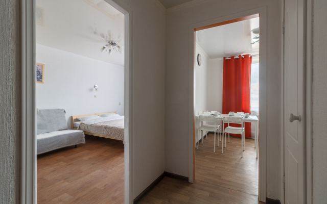 Ne Vopros u Ledovogo dvorca Flat