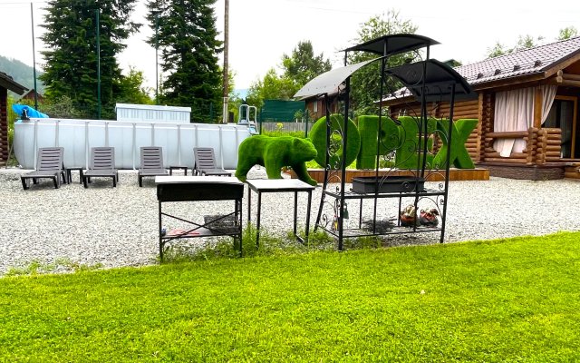 База отдыха Гостевой двор Орех