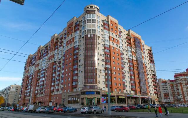 Dvukhkomnatnye Piter Apartments s konditsionerom Aparrments