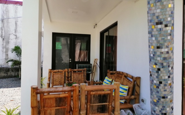 Casa Herminia Baler Guest House