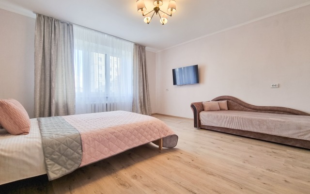 Lovelyhome39 u poyuschikh fontanov Apartments