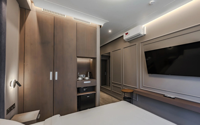 Lenina 217a S Basseynom 1 Apartments