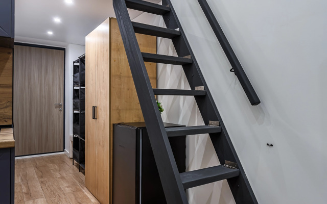 Апартаменты Окружной 219