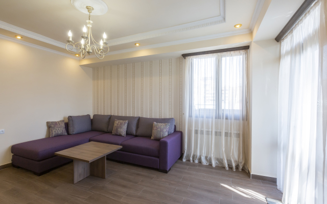 Umba Apartment N3 - with balcony and Mount Ararat view Apartments