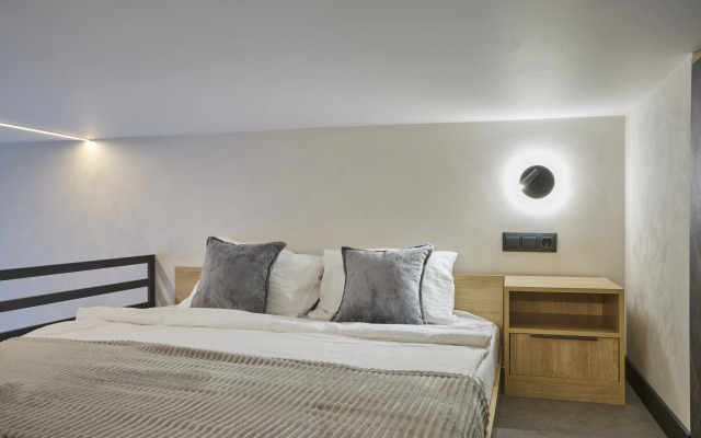 Апартаменты современные на Нагатинской Wow Apart