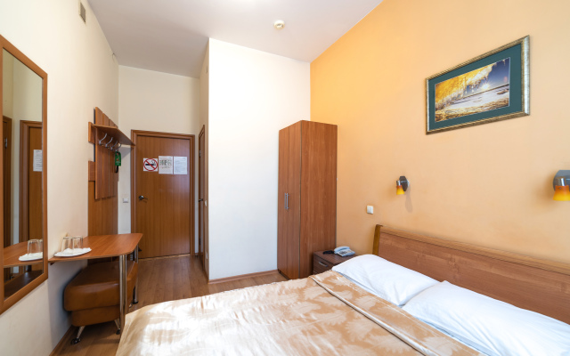 Karkushin Dom Hotel