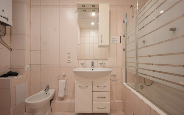 Апартаменты 1912 на богемной Петроградке