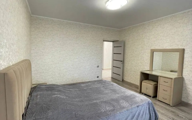 Квартира от компании Хоум Отель на Ново- Садовой 139