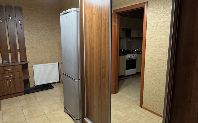 Na Mayskoy Flat