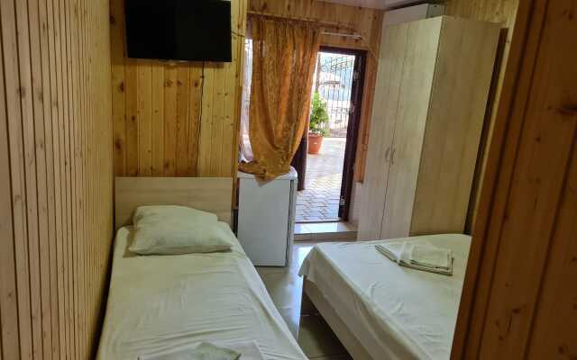 Palma Finik Guest House