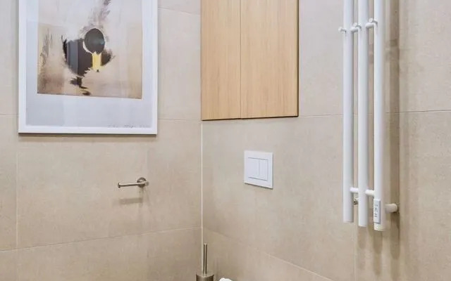 Квартира дизайнерская евродвушка с видом на реку