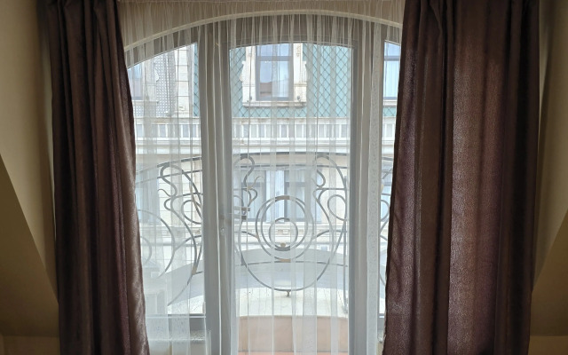 Ritsa Hotel