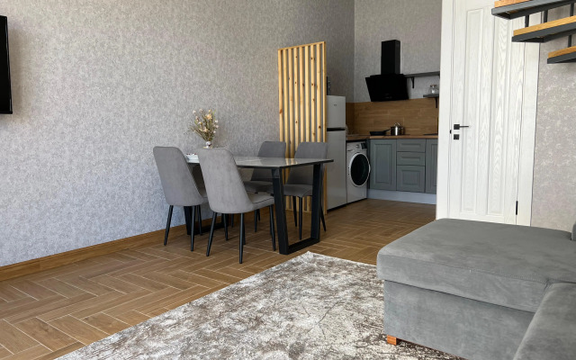 1 Dom Apartments