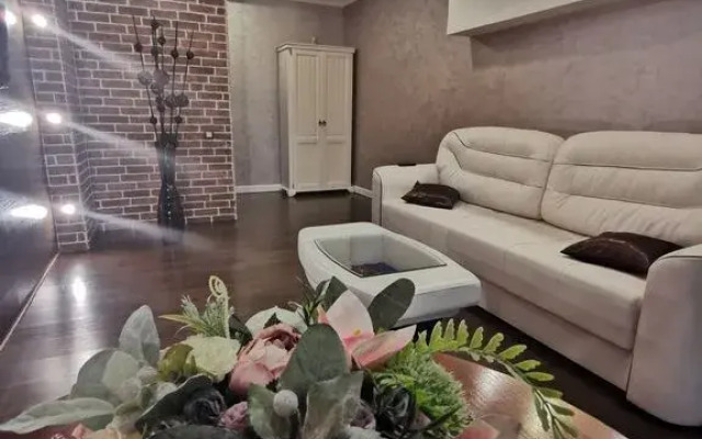Tandem Apartments