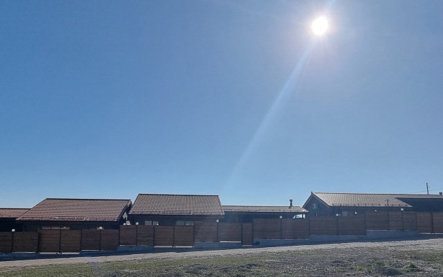 N1 Chetyre Sezona Guest house