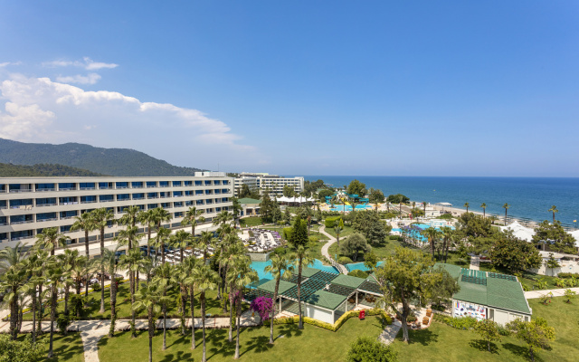 Отель Mirage park resort