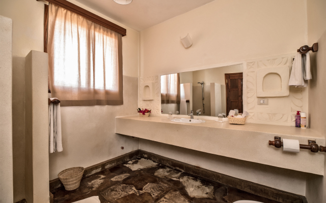 Jumbo Watamu All Inclusive Hotel