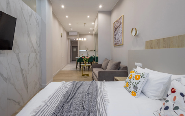 Апартаменты Mirror с видом на Навагинскую