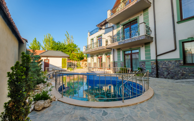 Oniks Guest house