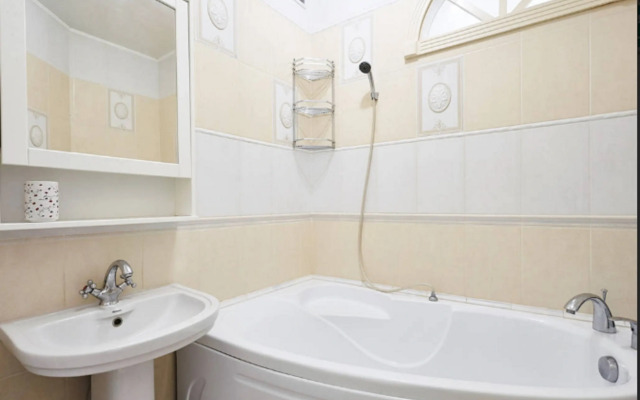 Квартира  Большая Садовая 39 А