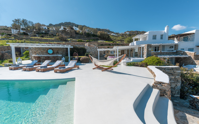 The Golden Beach Villa