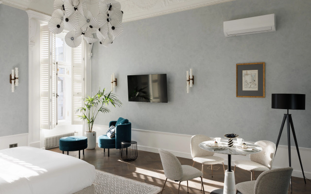 Hotel Ogyustin Shatilon