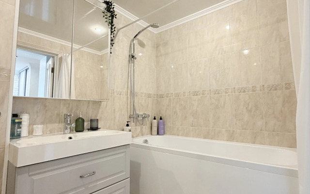 Апартаменты Атмосферная Двушечка в центре Минск