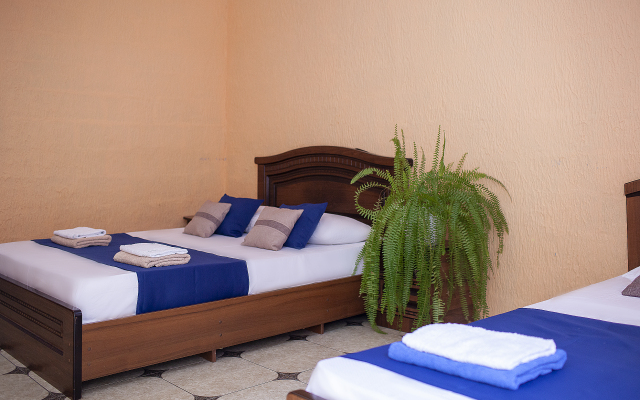Aloiza Guest House