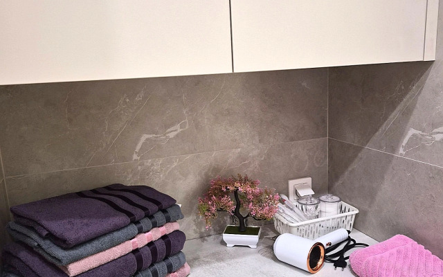 V Samom Tsentre Vozle Metro Flat