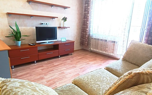 100 Nochey Na Partizanskoy 151 Apartments