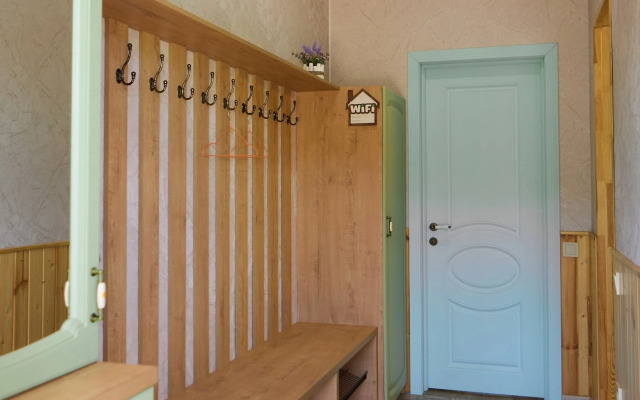 Частный дом с террасой Василек