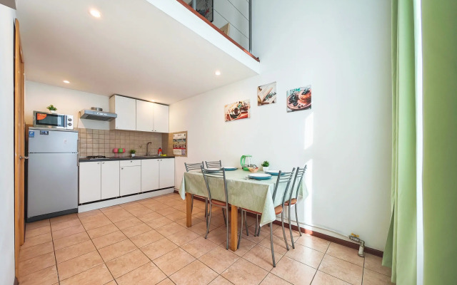 Apartamentyi Nevskij 18 Nikol I Mishel