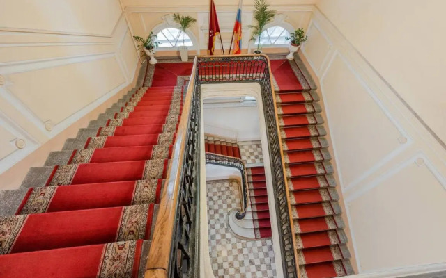 Апартаменты a.m. Rooms Neva Balcony (Angliyskaya Naberezhnaya)