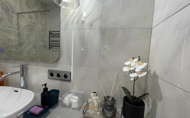Kvartira Uutnyj Apart Sik Radom s Rybnoj Derevnej