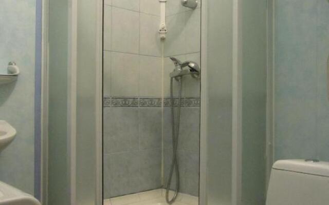 Old Flat Gostevoy Dom Na Vosstaniya