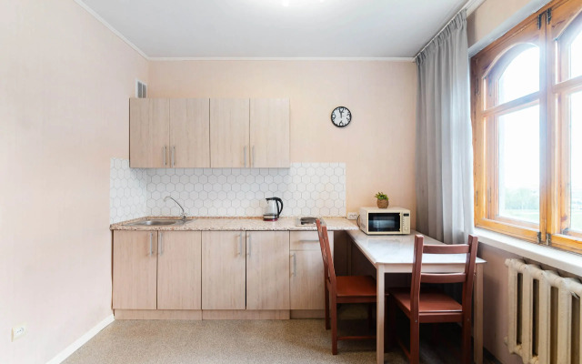 Prostornaya Kvartira S Dzhakuzi Flat