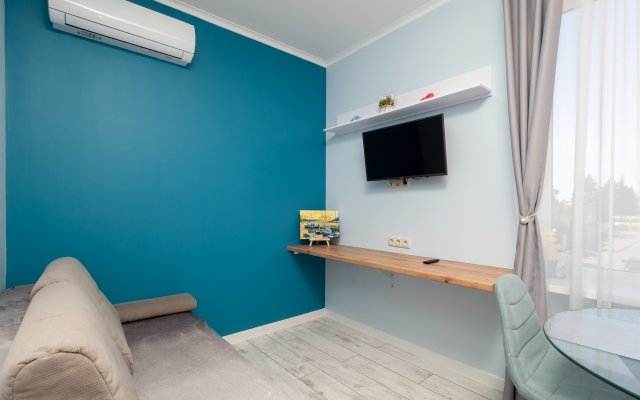 U Morya S Basseinom v Zhk Solnechnij apt22 Apartment