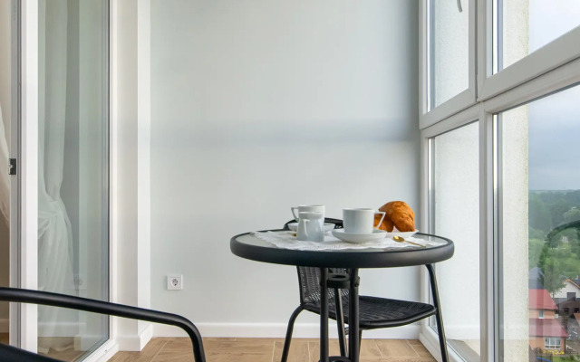 S panoramnymi vidami v Tsentralnom rayone Kaliningrada Flat