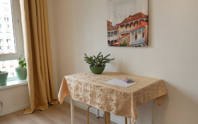 Pyat Zvezd Flat
