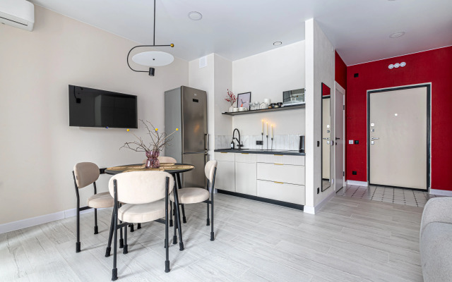 U metro Ladozhskaya Flat