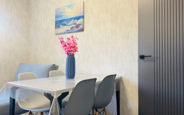 Апартаменты на ул. Времена года 1