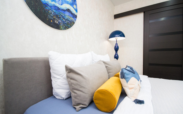 V Stile Van Goga  Uyut I Vdokhnovenie Flat