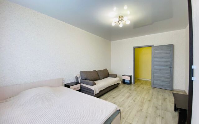Na Vadima Podbelskogo Apartments
