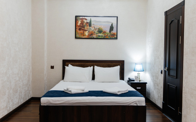 Ravan Hotel