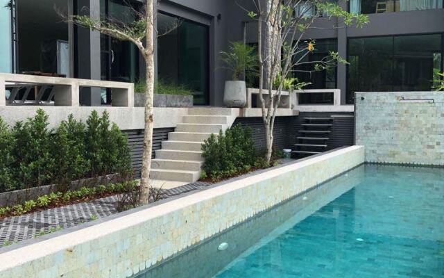 Вилла Modern Property nearby Kamala beach with Pool